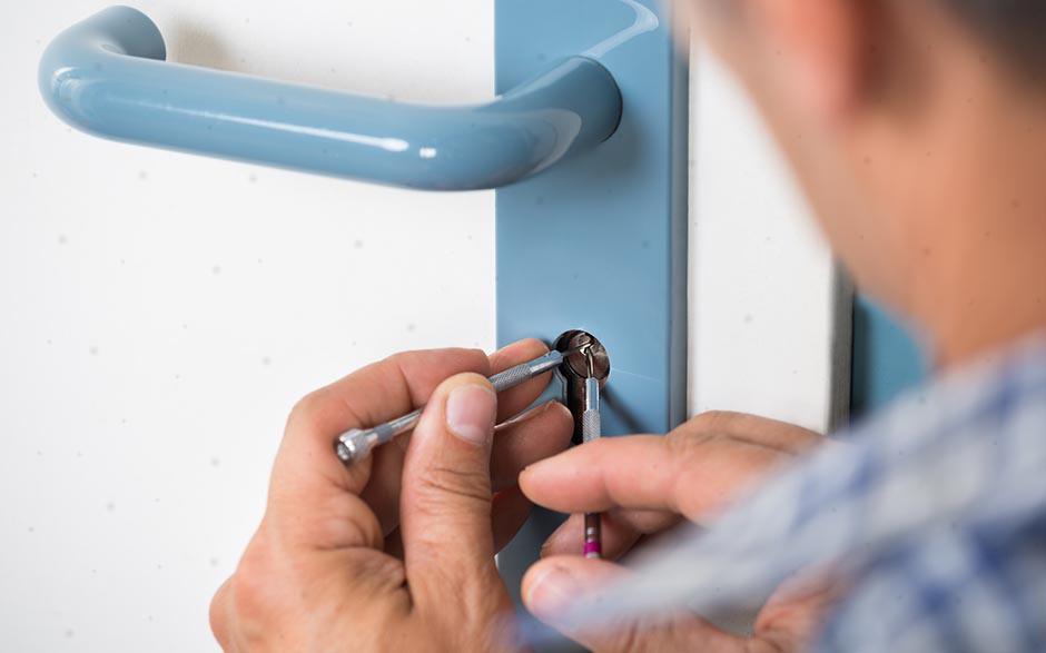 serrurier prix changement serrure Trets
