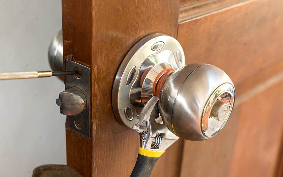 serrurier prix changement serrure Limours