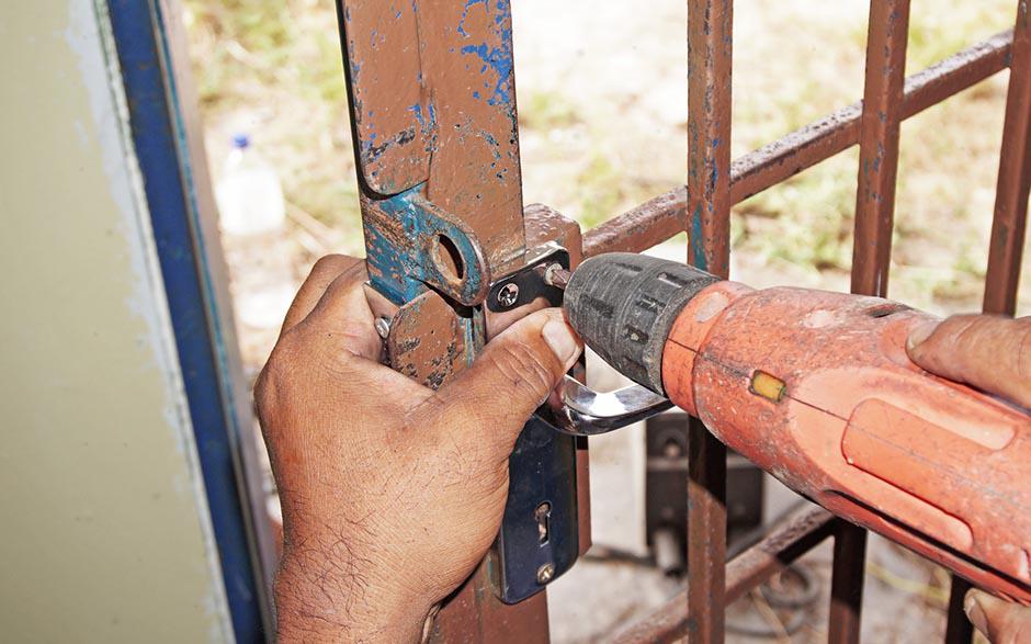 serrurier prix changement serrure Bois-le-Roi